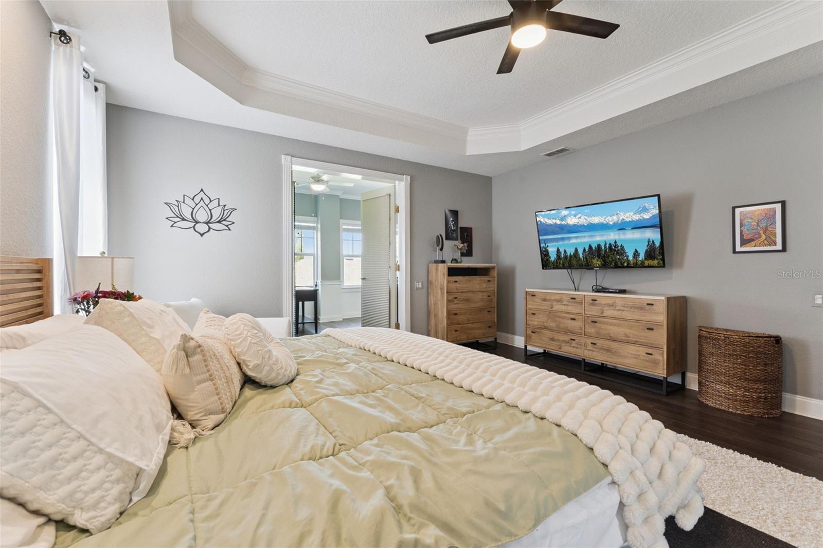 Image 25 of 58 For 12736 Lake Ridge Circle