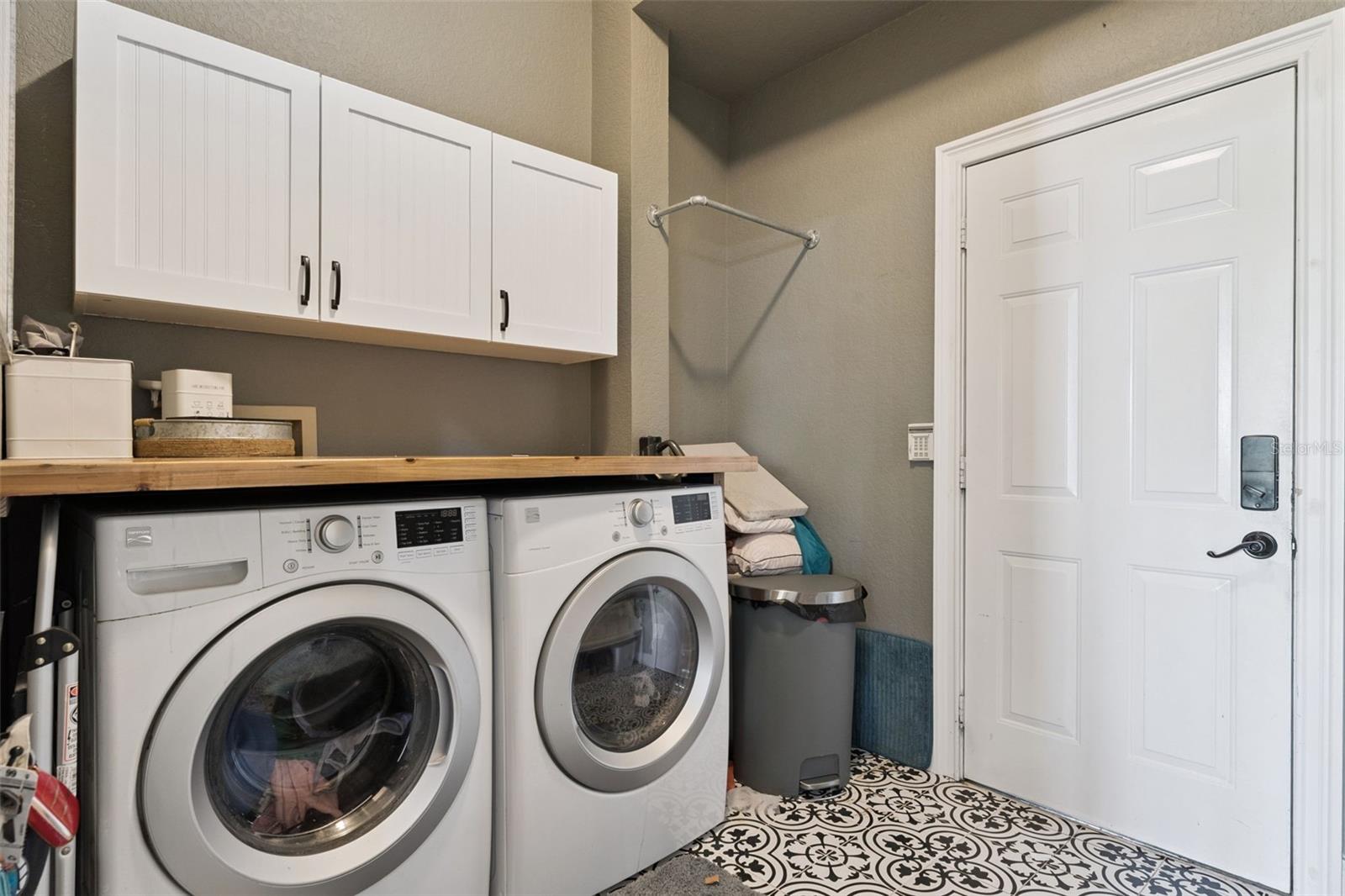 Image 33 of 58 For 12736 Lake Ridge Circle