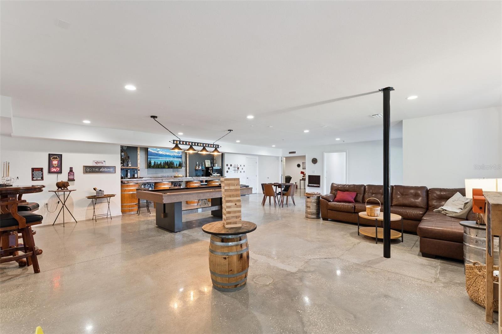 Image 41 of 58 For 12736 Lake Ridge Circle