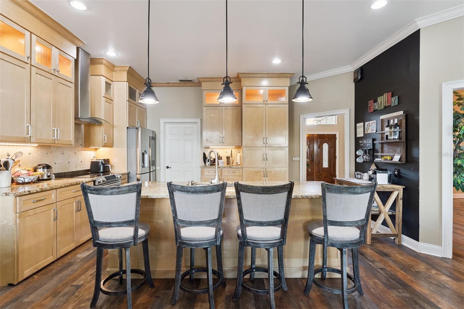 Image 6 of 58 For 12736 Lake Ridge Circle