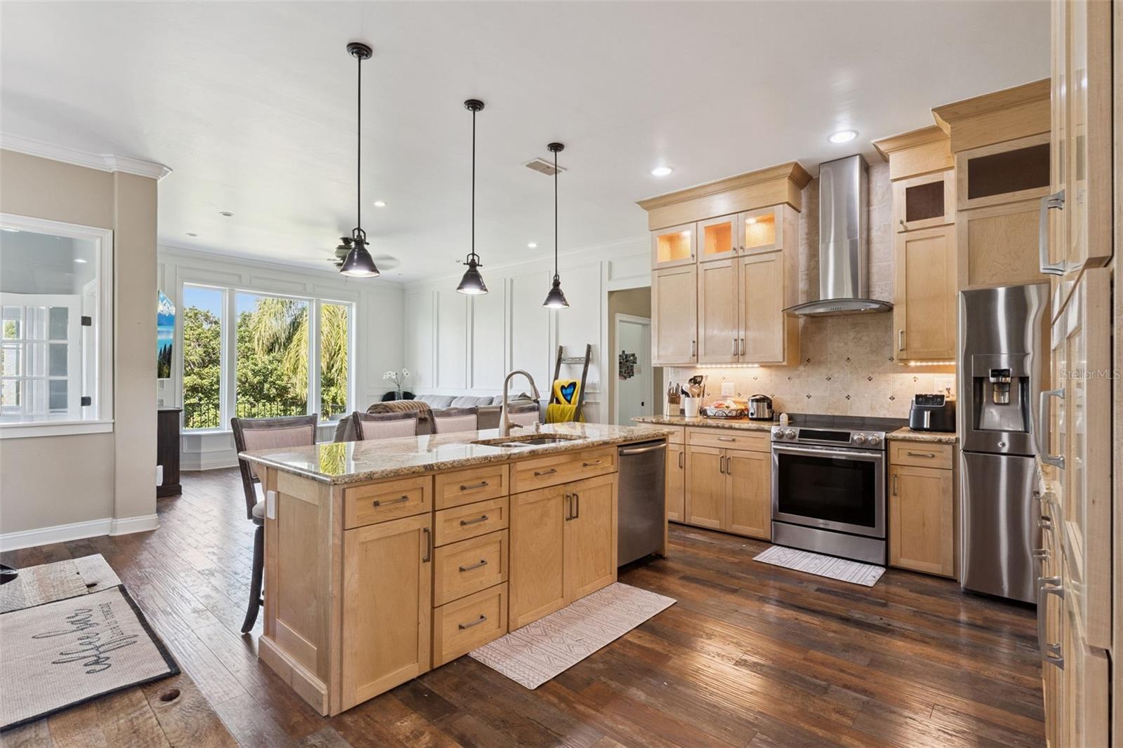 Image 8 of 58 For 12736 Lake Ridge Circle