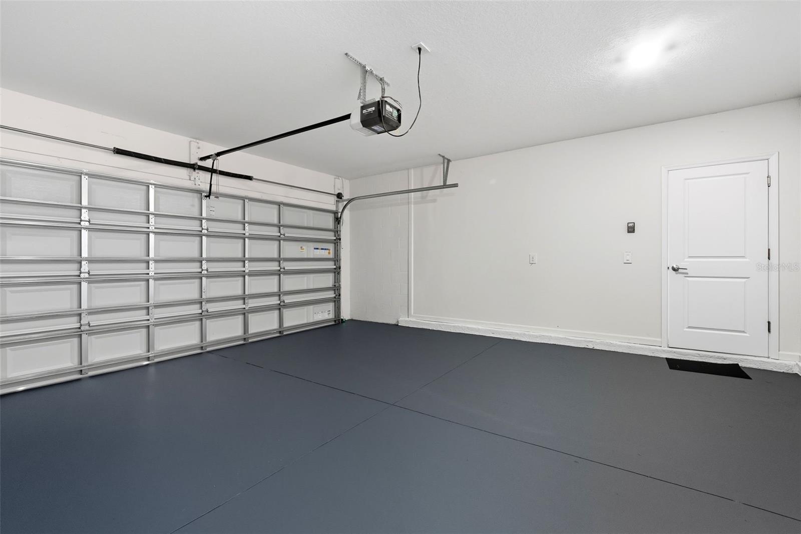 Image 9 of 48 For 724 Daring Drive