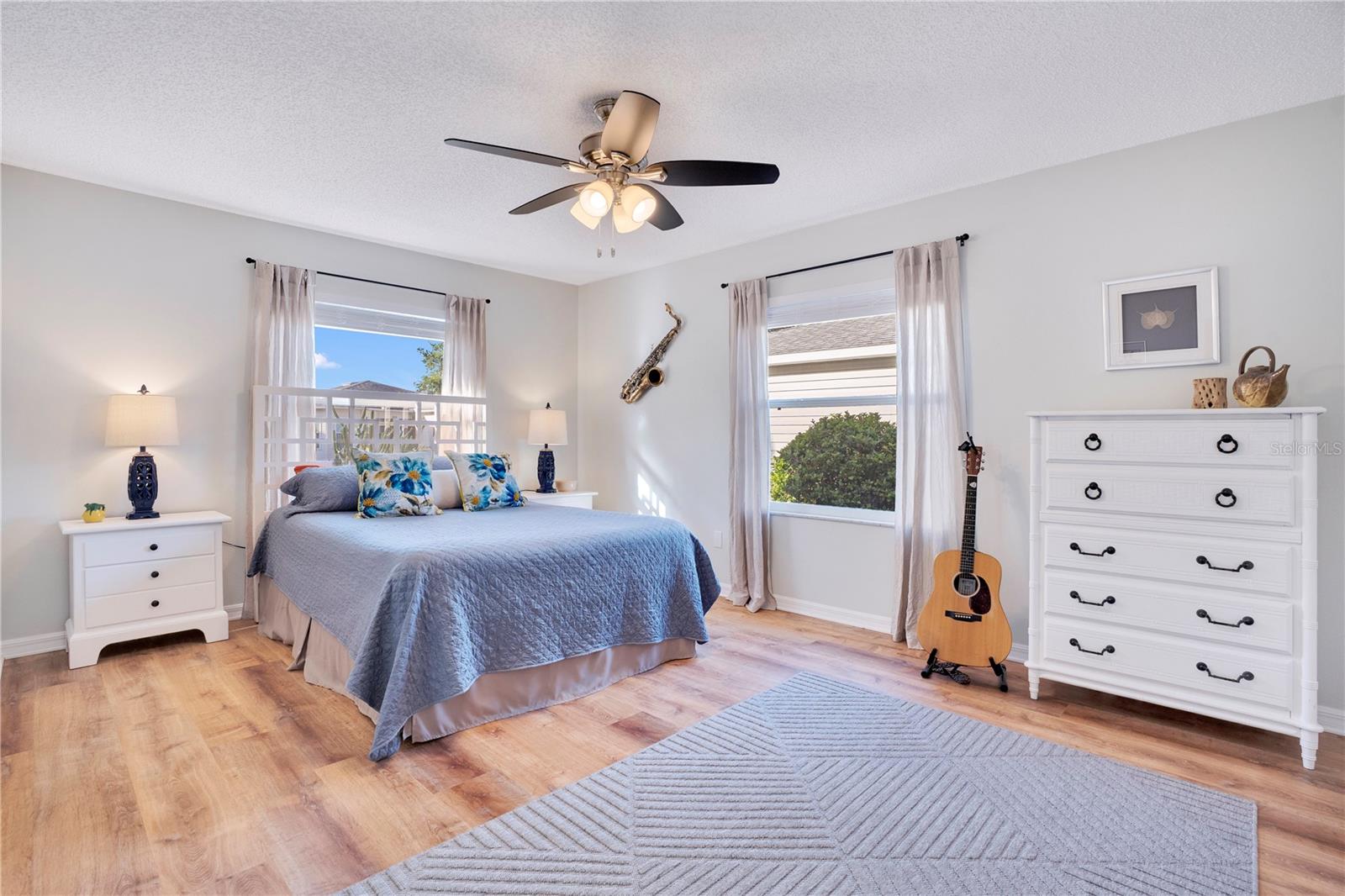 Image 21 of 48 For 725 Timbercrest Drive