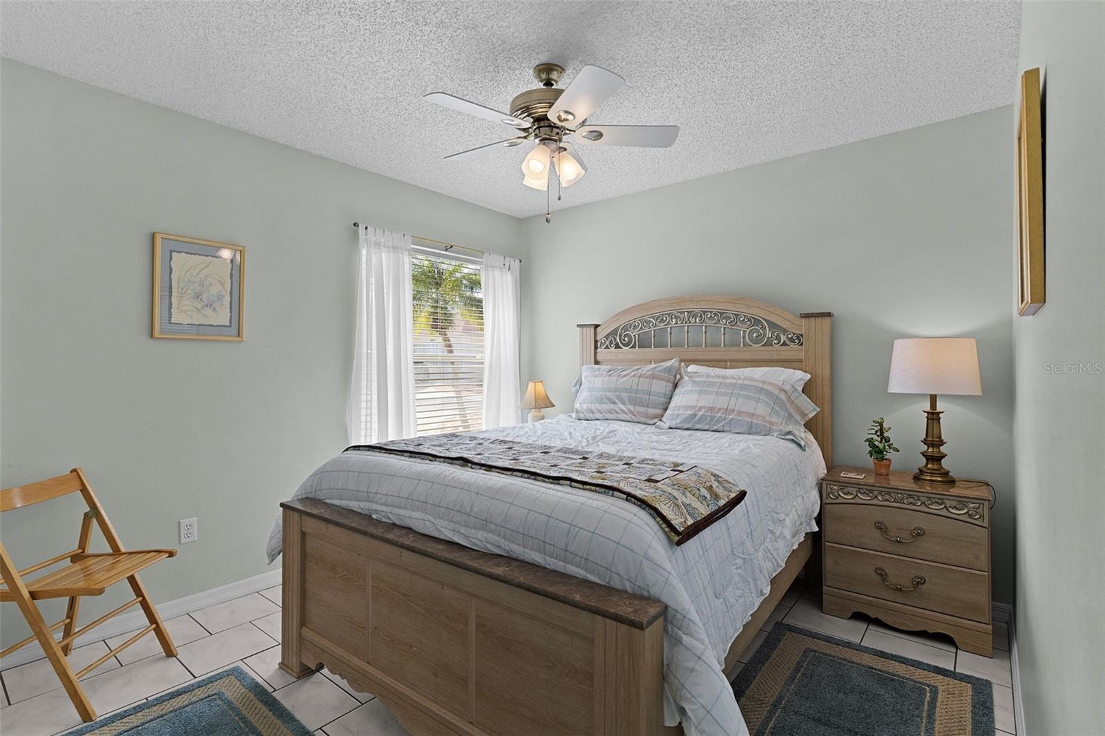 Image 16 of 22 For 1330 La Jolla Circle