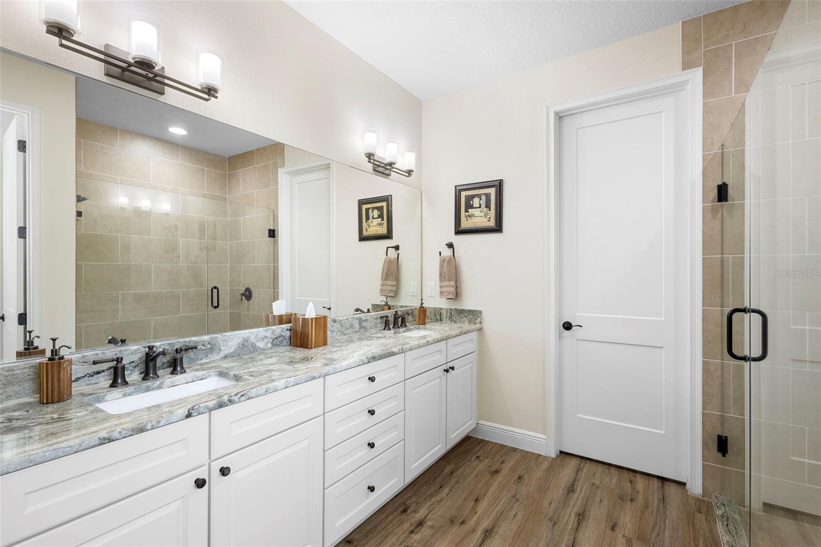 Image 13 of 28 For 10454 Spring Lake Drive