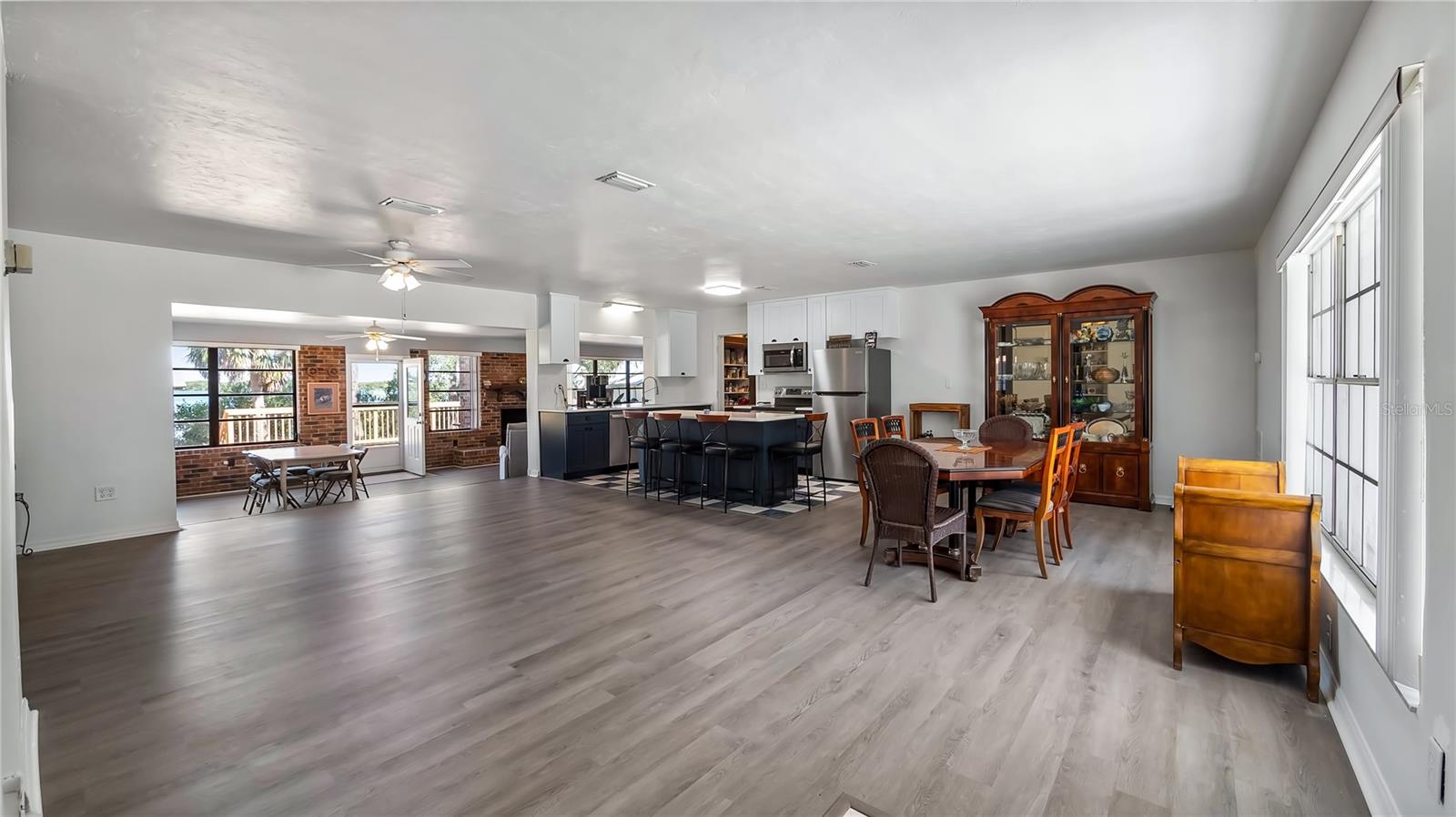 Image 12 of 56 For 16317 Andrews Circle