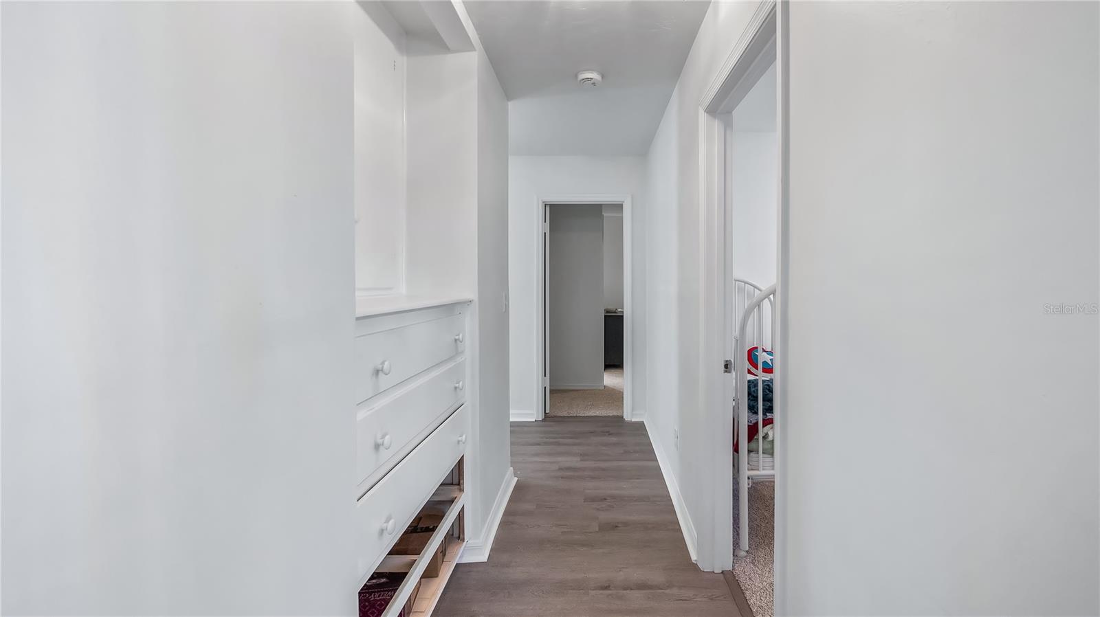 Image 29 of 56 For 16317 Andrews Circle