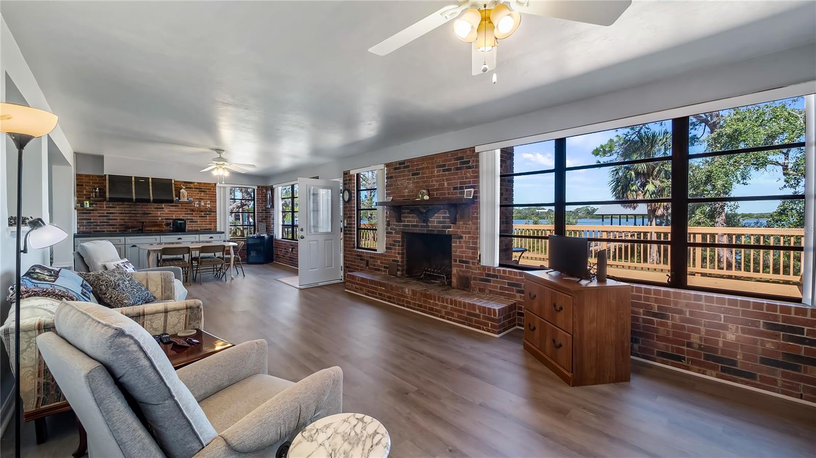 Image 39 of 56 For 16317 Andrews Circle