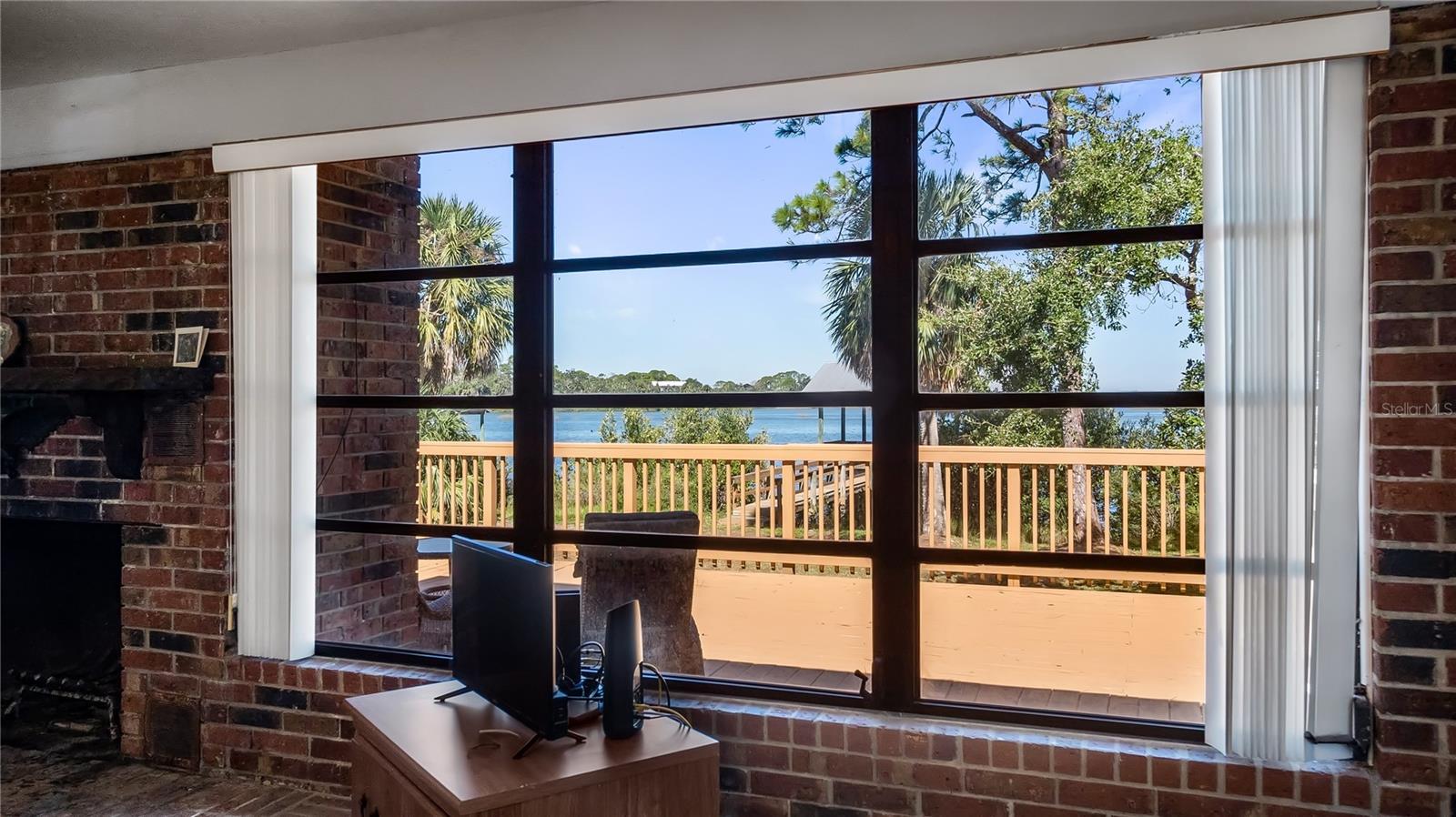 Image 40 of 56 For 16317 Andrews Circle