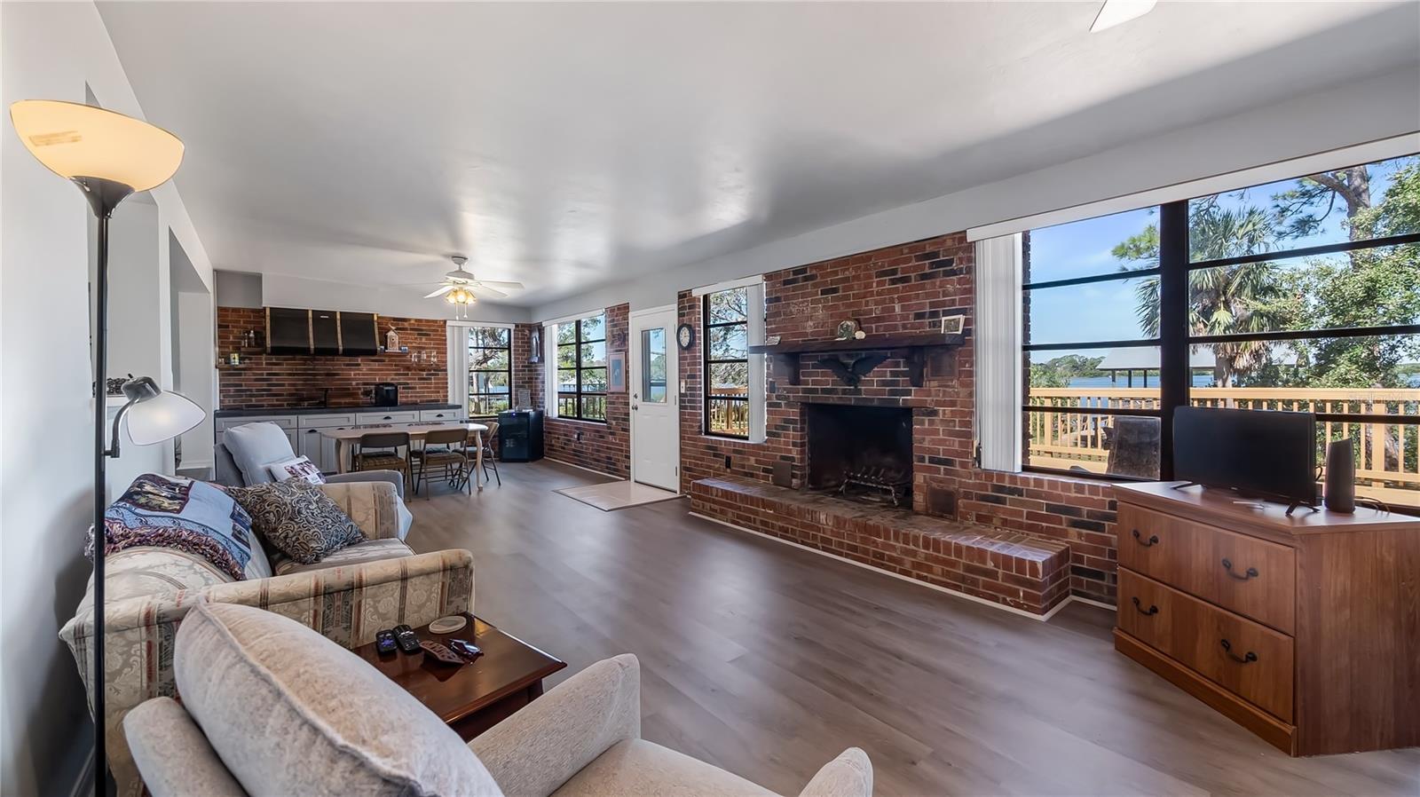 Image 41 of 56 For 16317 Andrews Circle