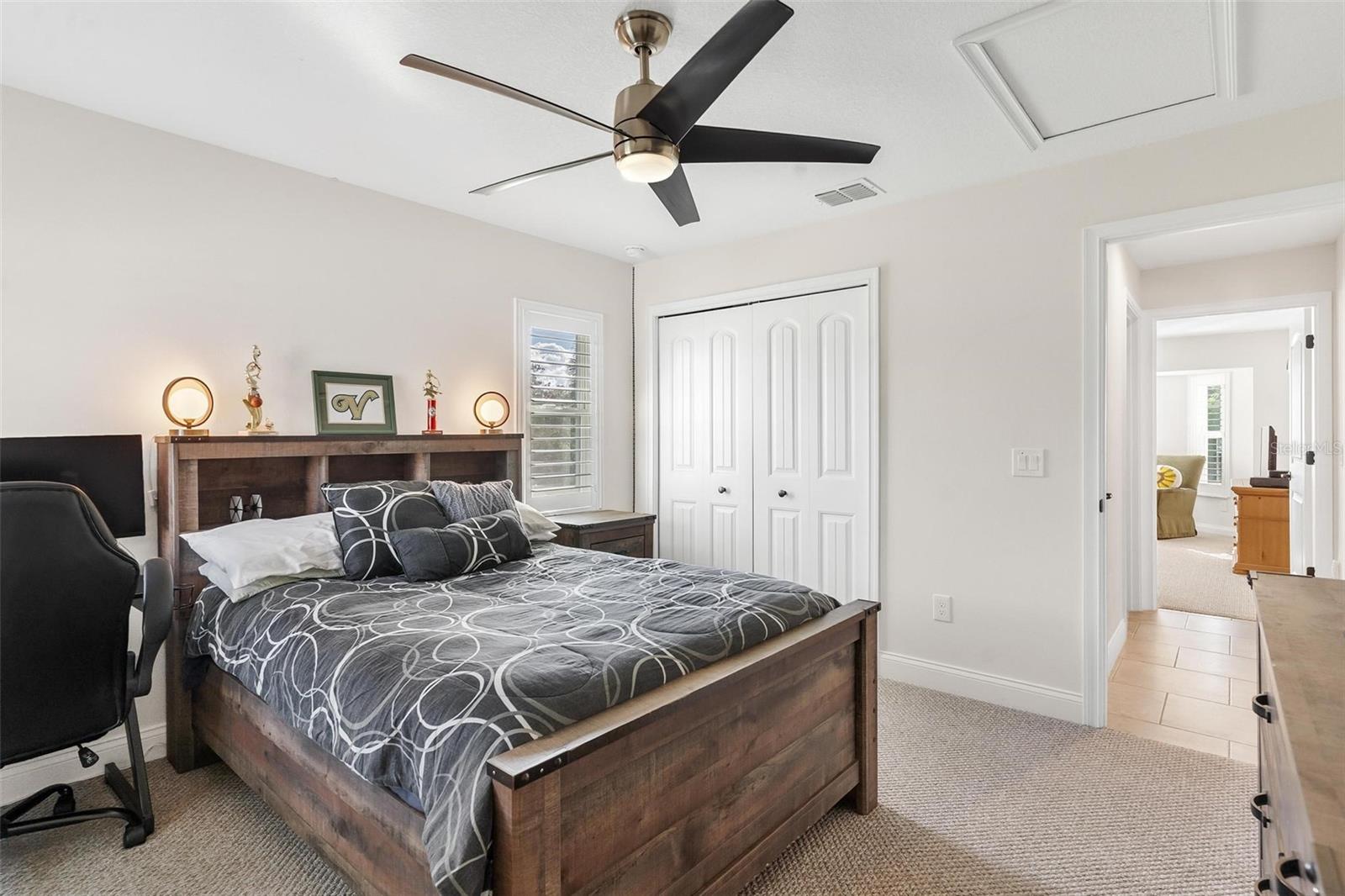 Image 21 of 56 For 17401 150th Avenue Road