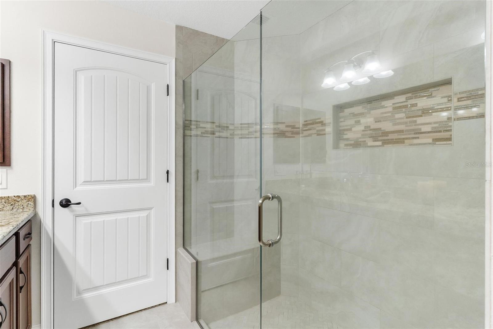 Image 23 of 56 For 17401 150th Avenue Road