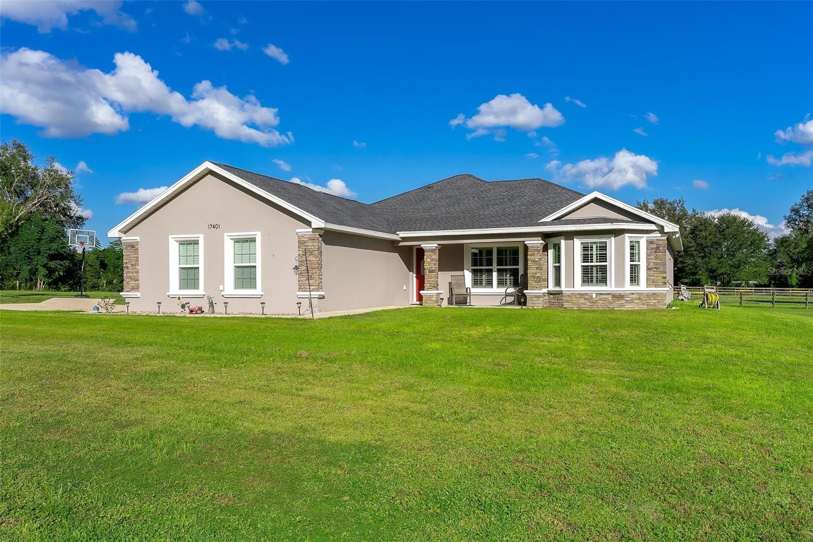 Image 3 of 56 For 17401 150th Avenue Road