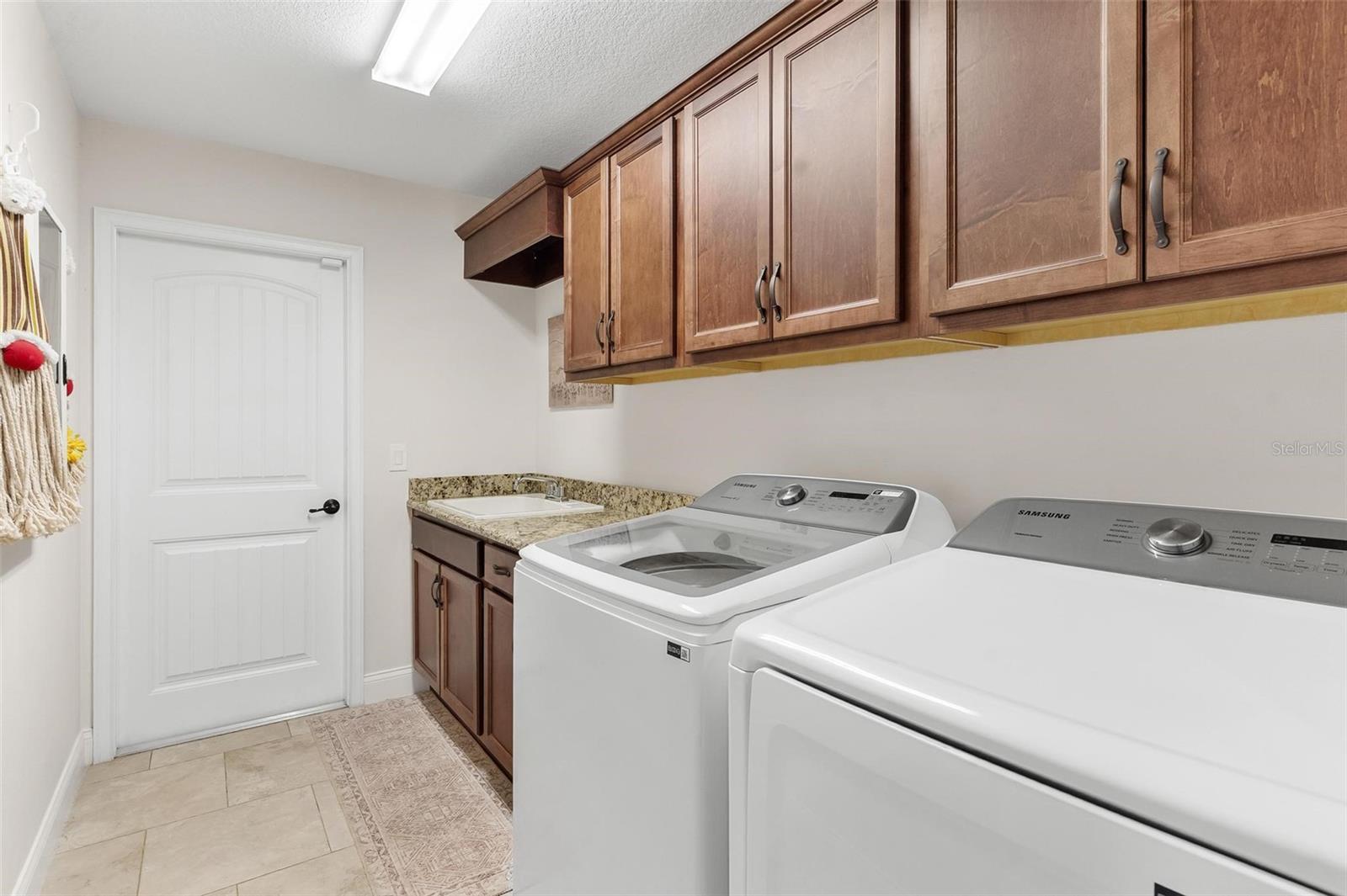 Image 30 of 56 For 17401 150th Avenue Road