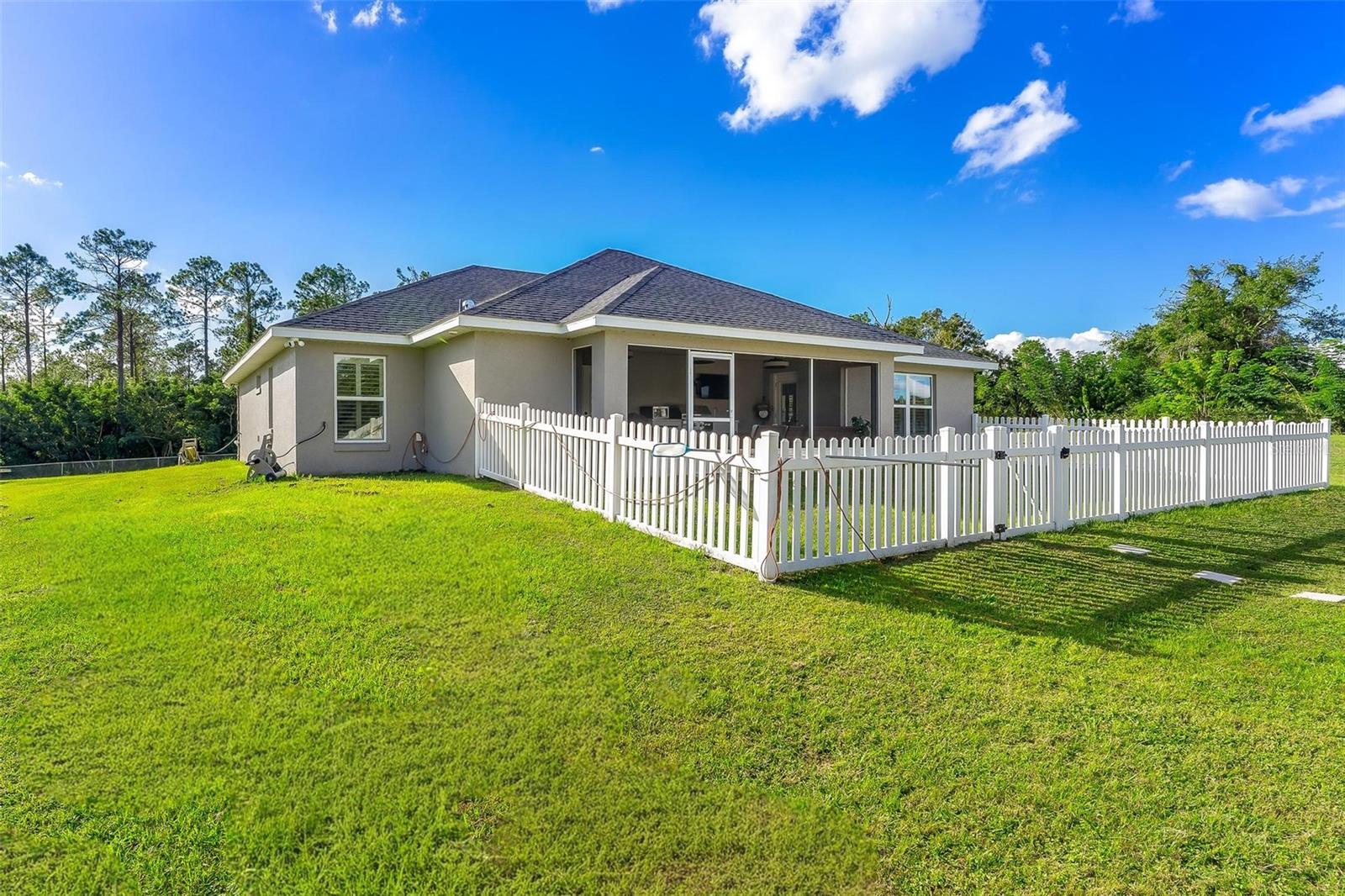 Image 34 of 56 For 17401 150th Avenue Road