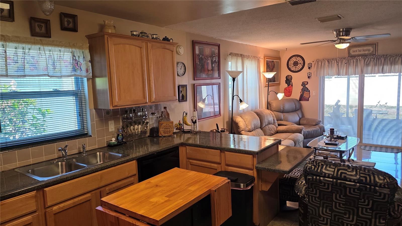 Image 18 of 44 For 4829 Judy Ann Court