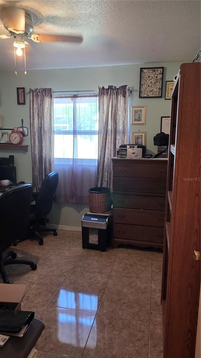 Image 37 of 44 For 4829 Judy Ann Court