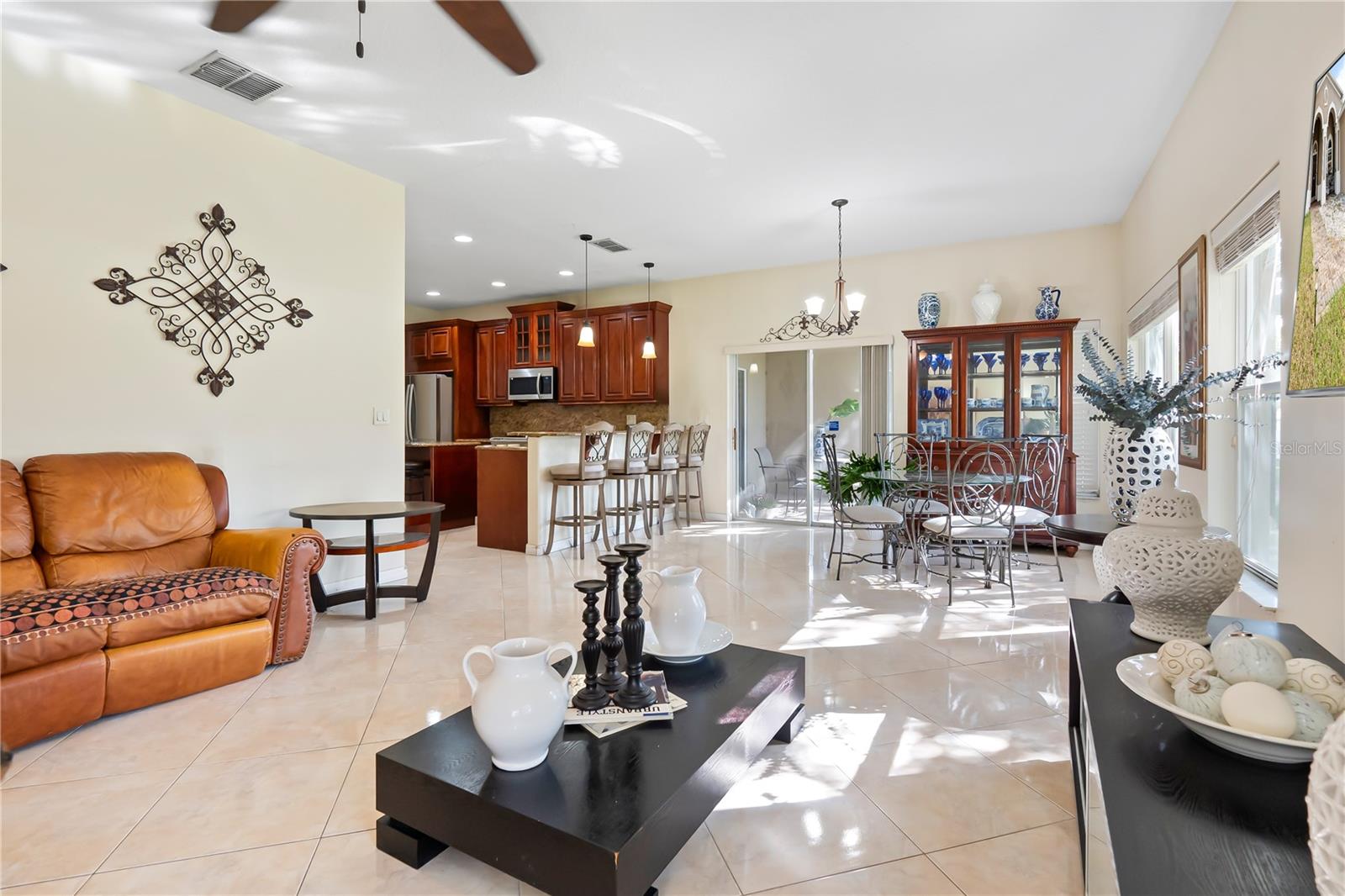 Image 15 of 34 For 4703 Cape Hatteras Drive