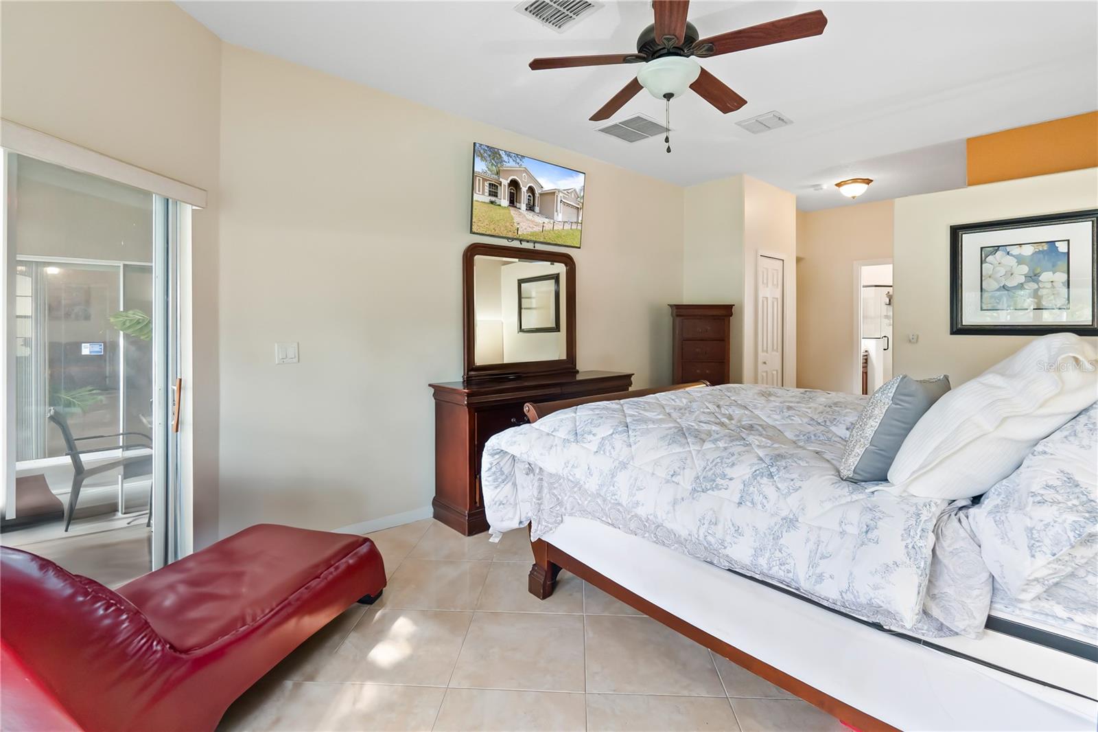 Image 23 of 34 For 4703 Cape Hatteras Drive