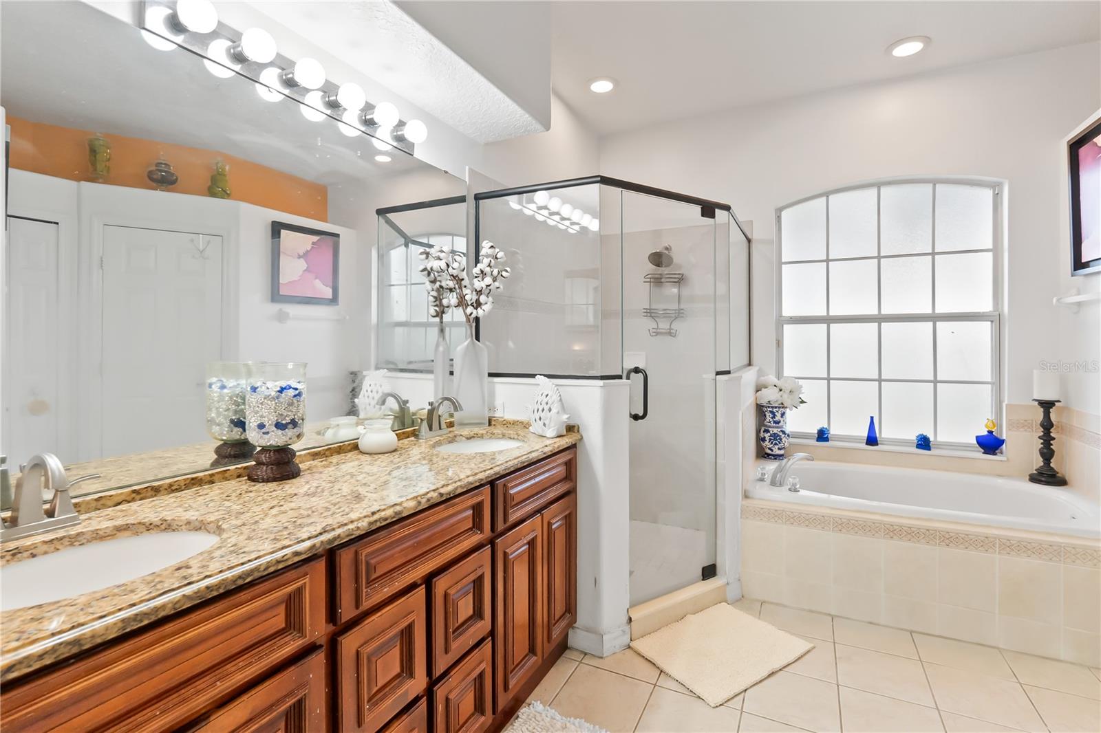 Image 25 of 34 For 4703 Cape Hatteras Drive