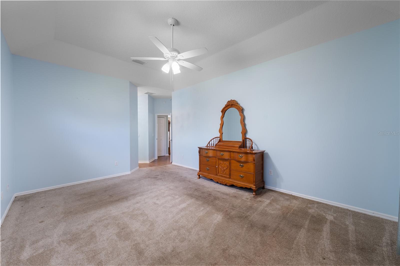 Image 29 of 56 For 507 Dowling Circle