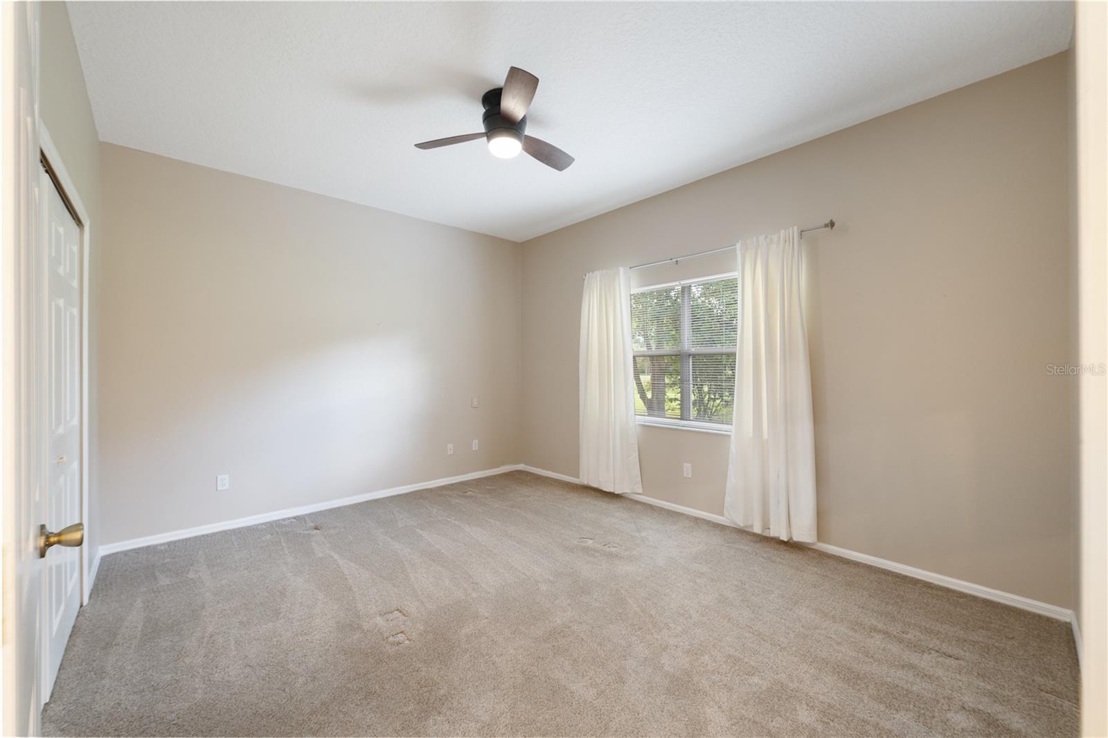 Image 36 of 56 For 507 Dowling Circle