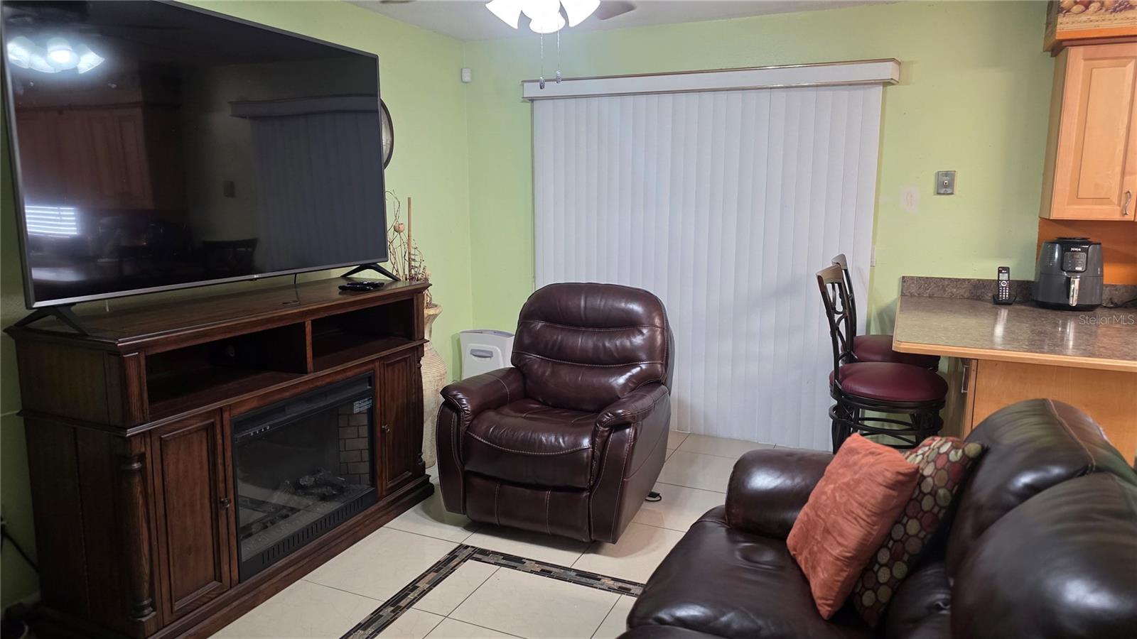 Image 17 of 41 For 4848 Judy Ann Court