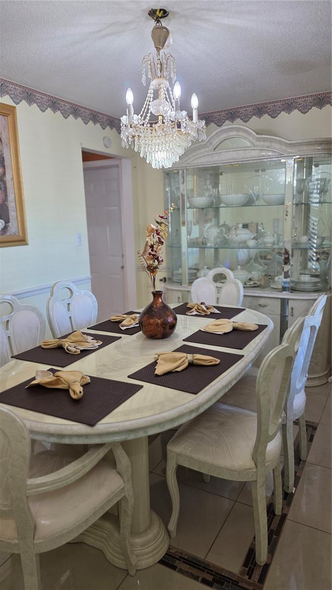 Image 20 of 41 For 4848 Judy Ann Court