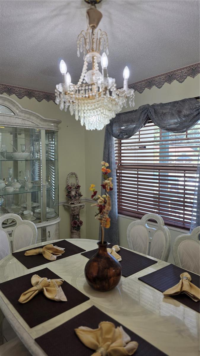 Image 24 of 41 For 4848 Judy Ann Court