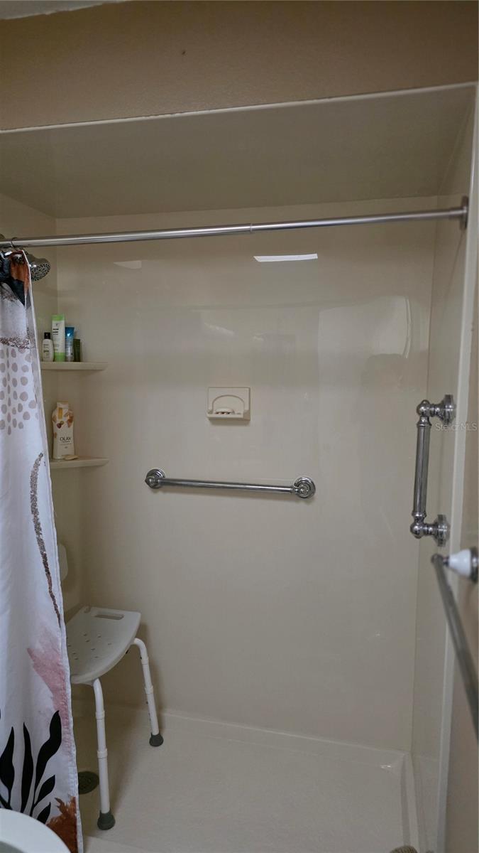 Image 35 of 41 For 4848 Judy Ann Court