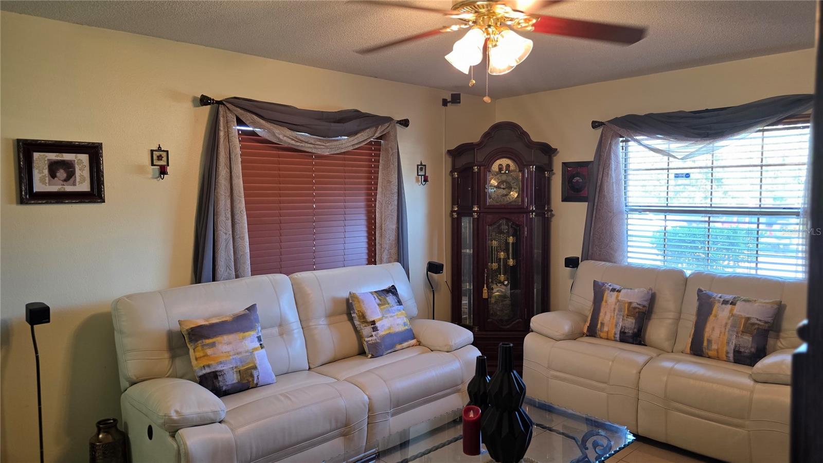 Image 5 of 41 For 4848 Judy Ann Court