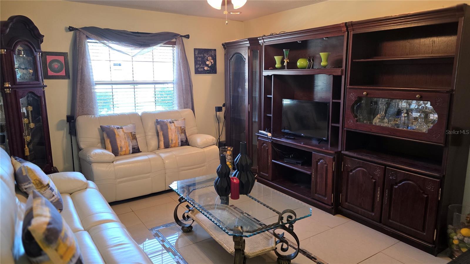 Image 6 of 41 For 4848 Judy Ann Court