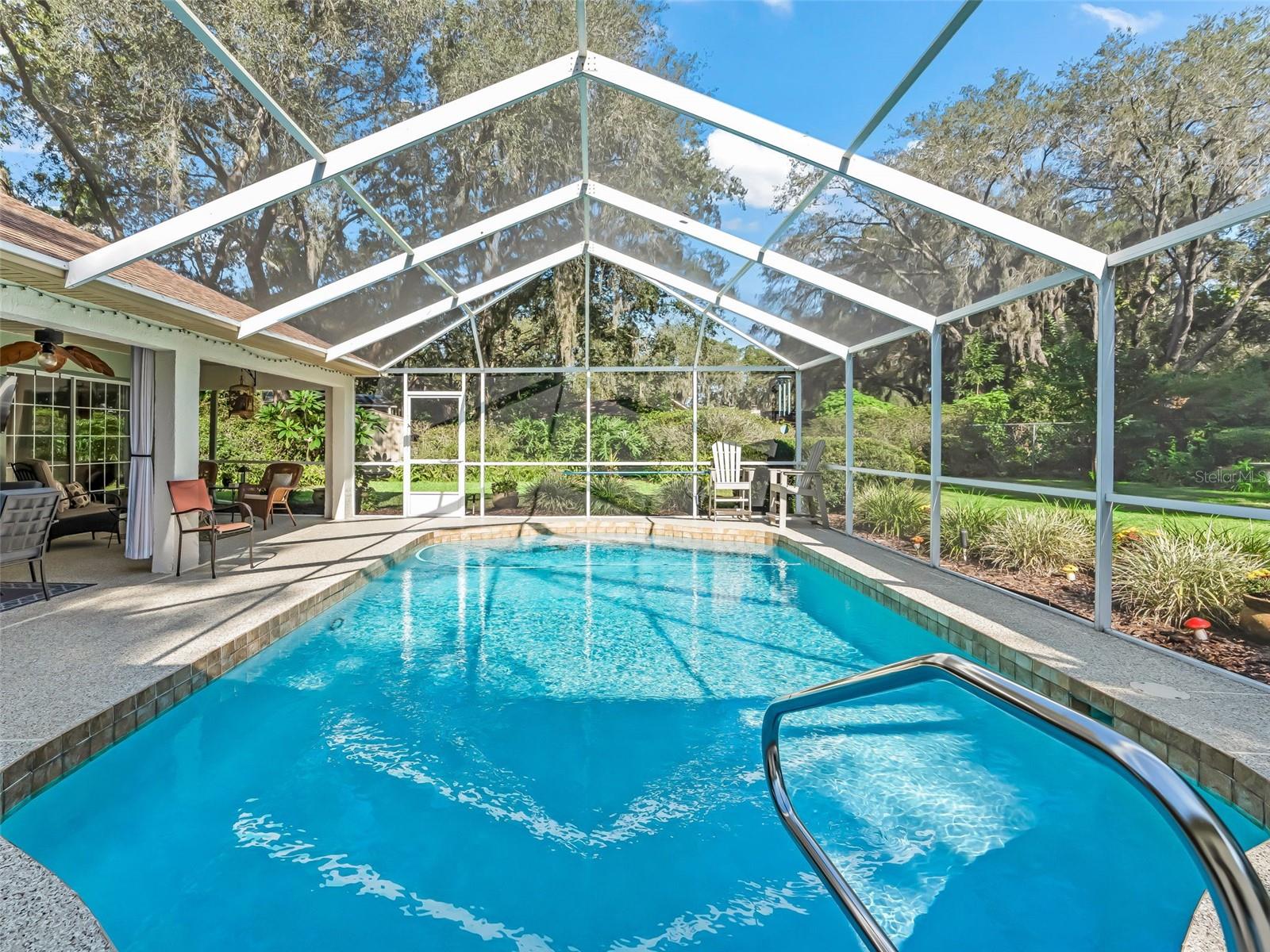 Image 34 of 41 For 9856 Fairway Circle