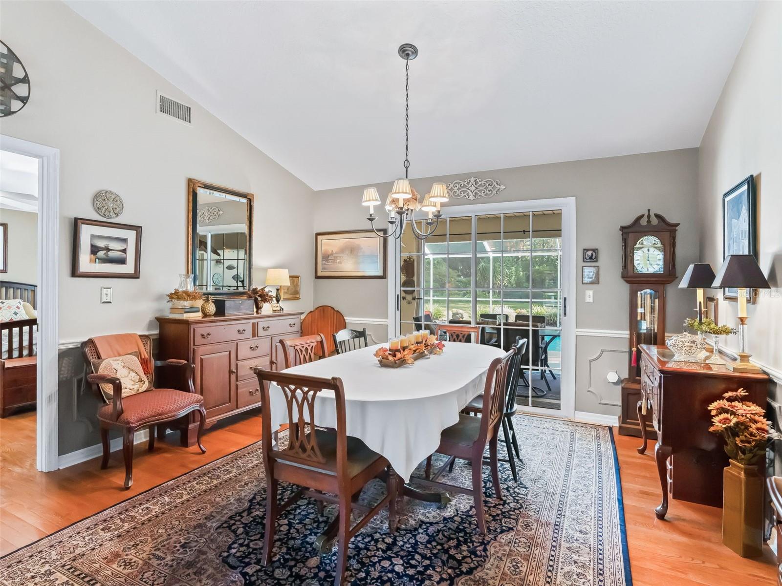 Image 6 of 41 For 9856 Fairway Circle