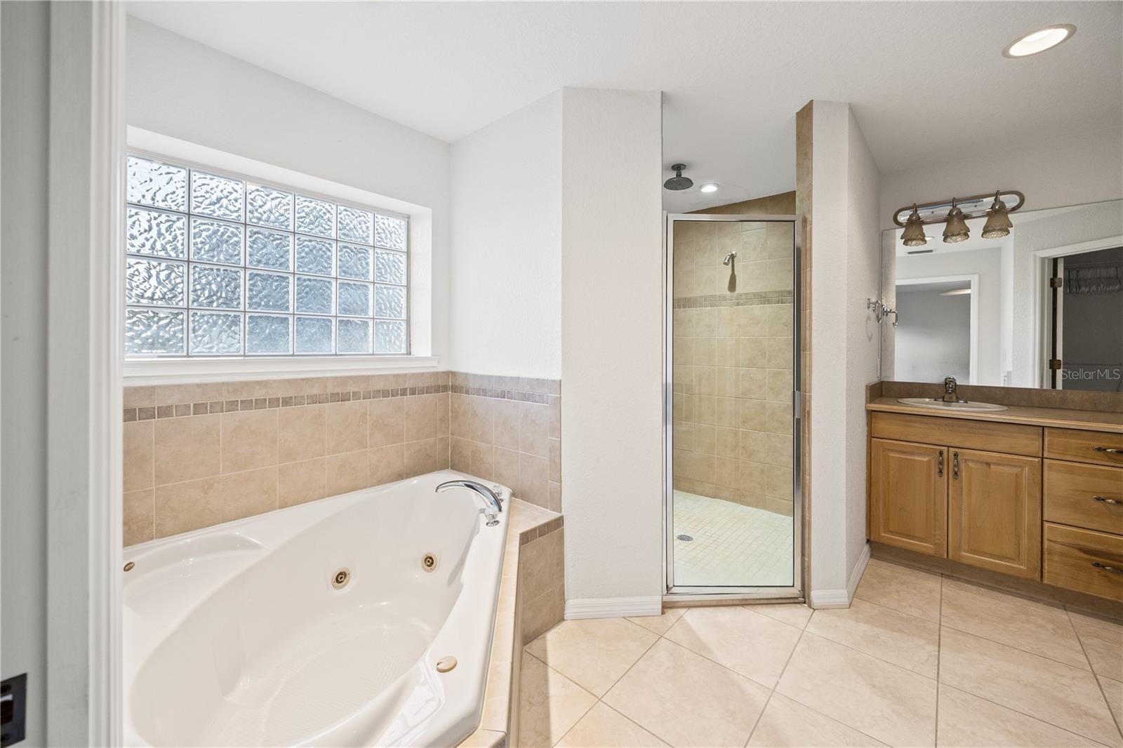 Image 24 of 88 For 6208 54th Trail