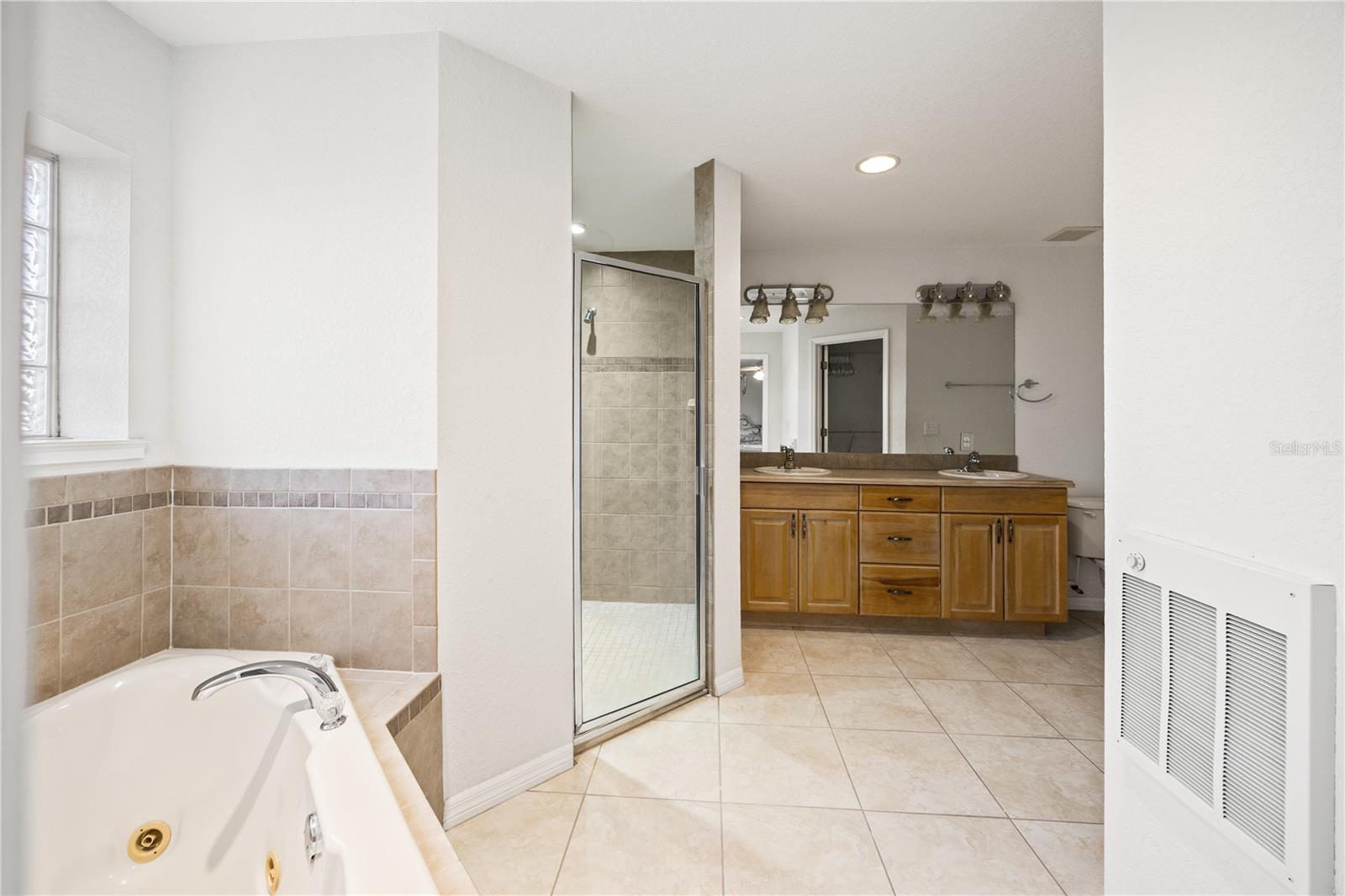 Image 25 of 88 For 6208 54th Trail