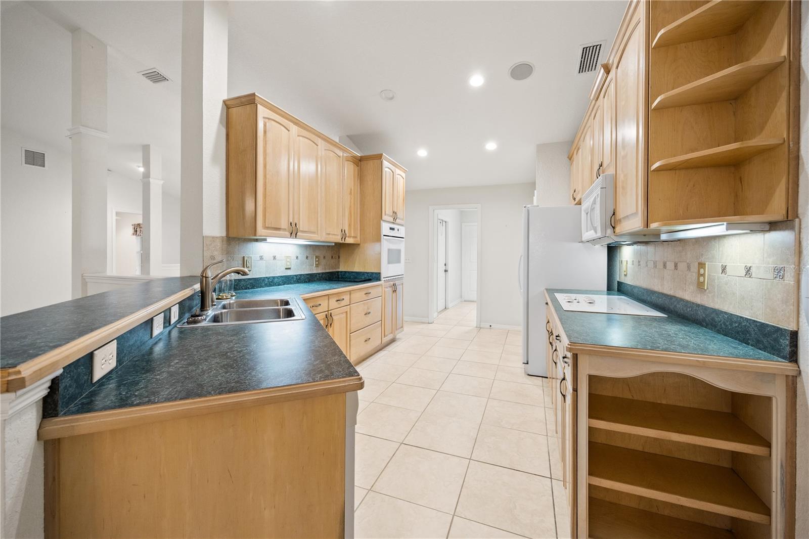 Image 27 of 88 For 6208 54th Trail