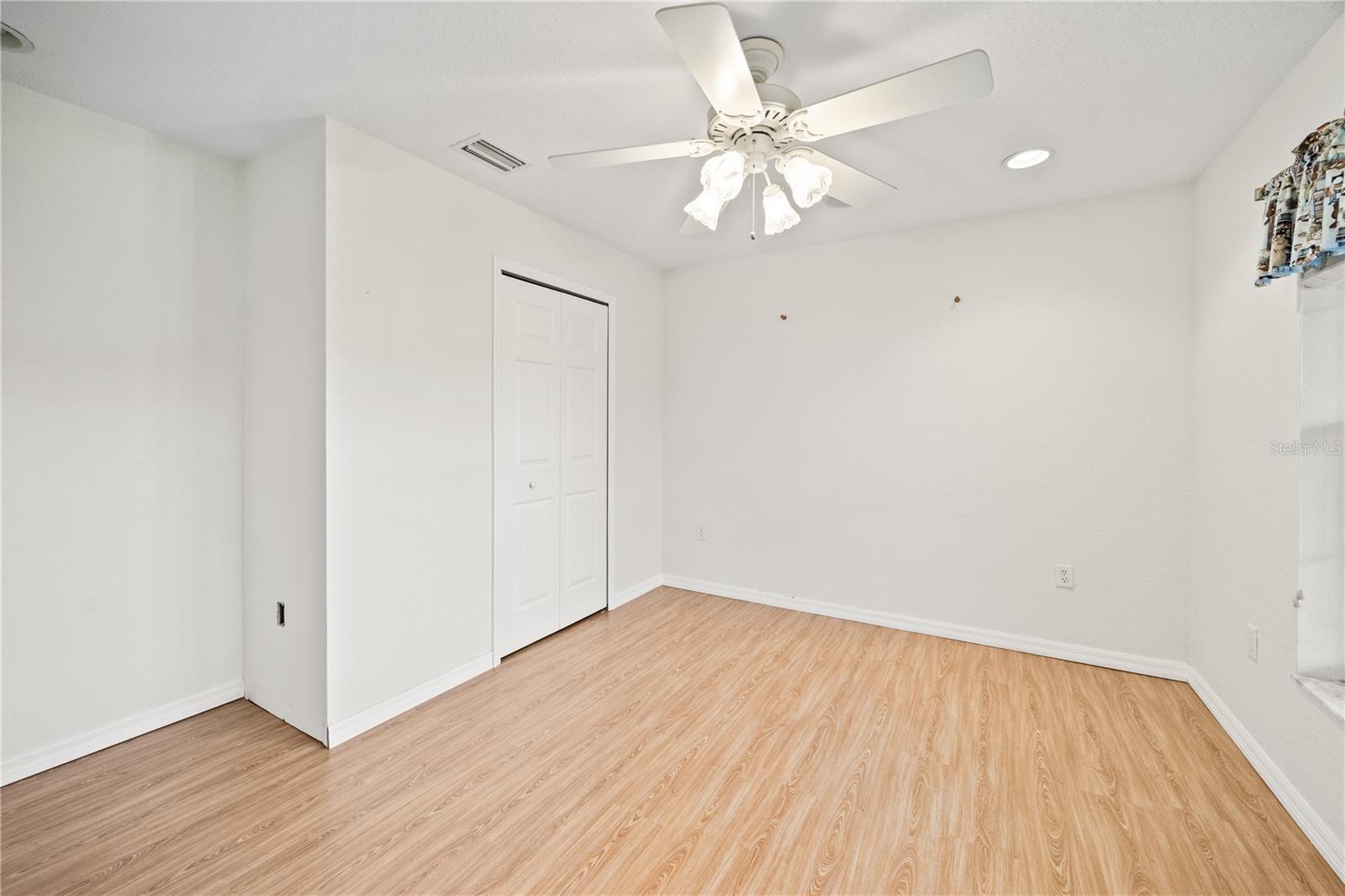 Image 36 of 88 For 6208 54th Trail