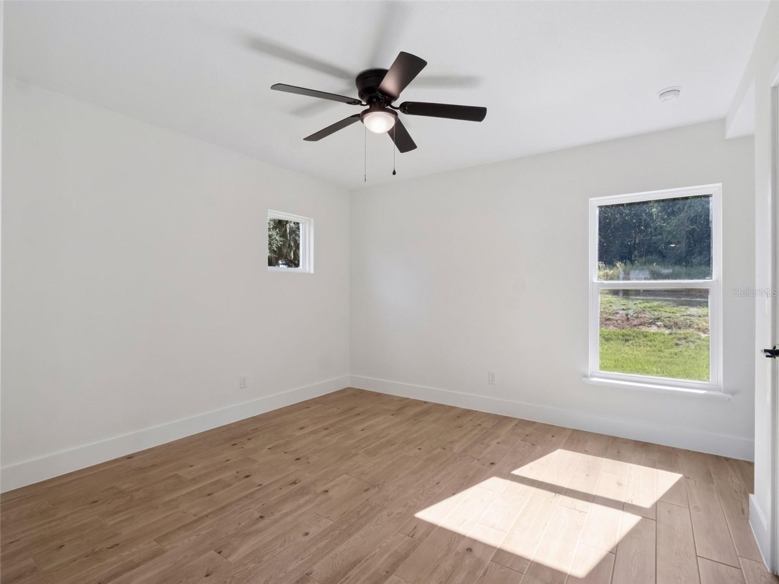 Image 16 of 67 For 10951 Autumn Ln