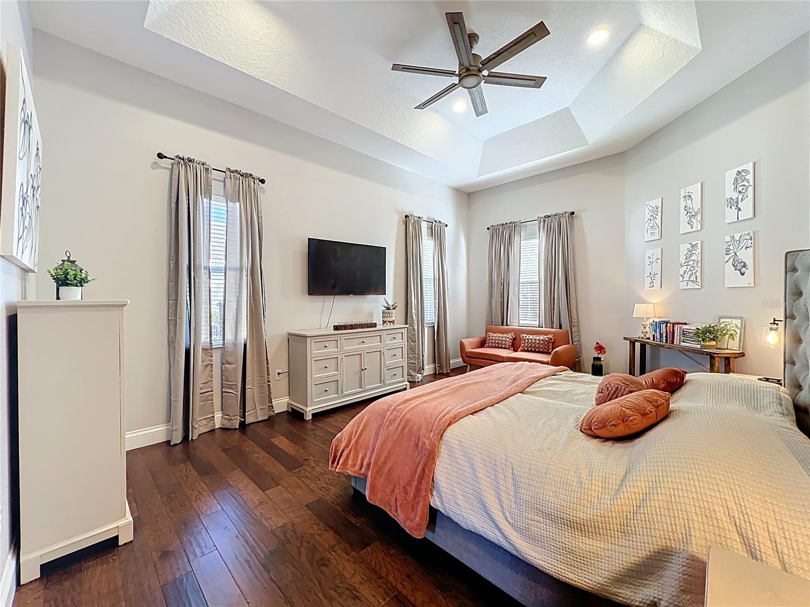 Image 21 of 63 For 2916 Majestic Isle Drive