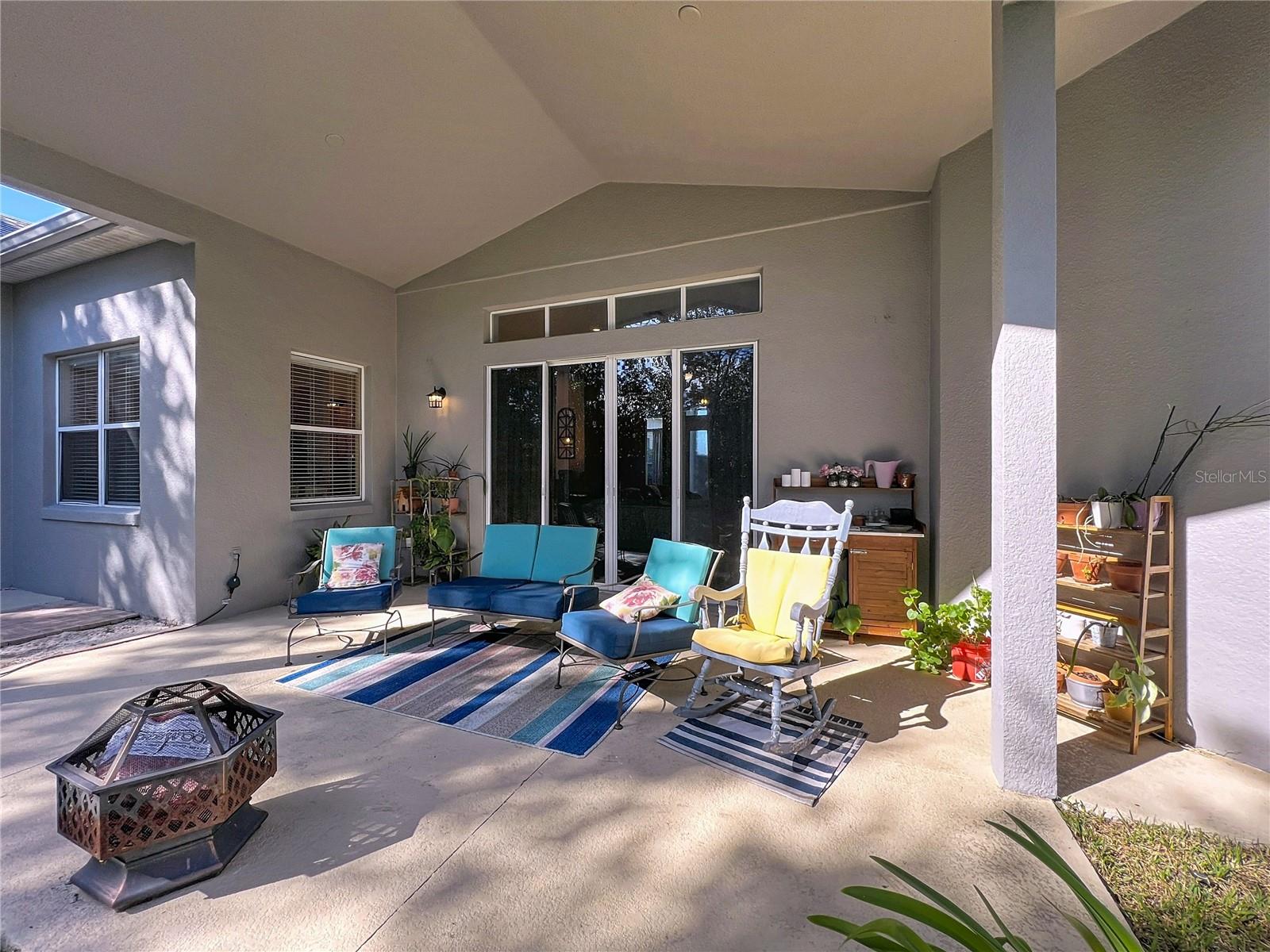 Image 41 of 63 For 2916 Majestic Isle Drive