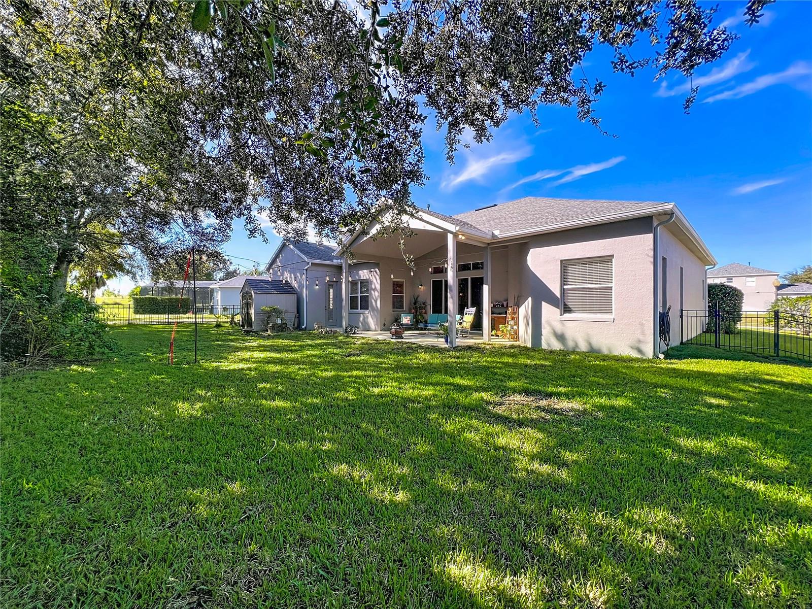 Image 43 of 63 For 2916 Majestic Isle Drive