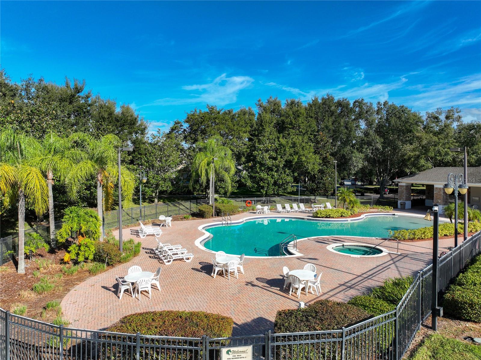 Image 52 of 63 For 2916 Majestic Isle Drive