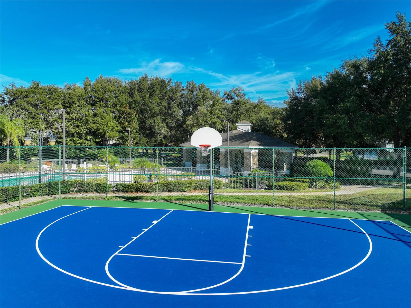 Image 56 of 63 For 2916 Majestic Isle Drive