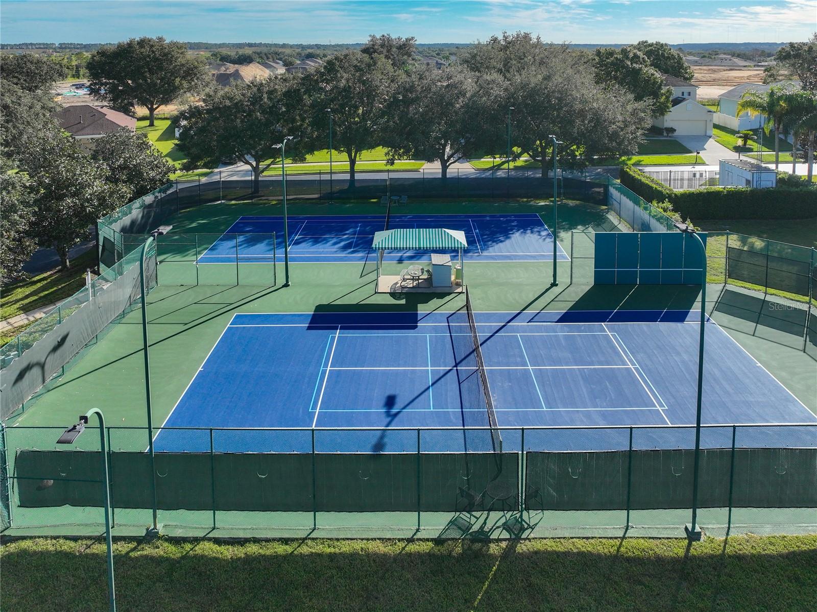 Image 57 of 63 For 2916 Majestic Isle Drive