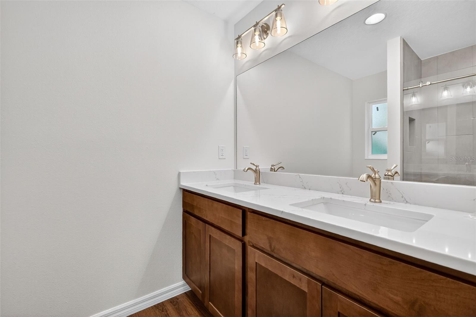 Image 15 of 24 For 1220 Padgett Circle