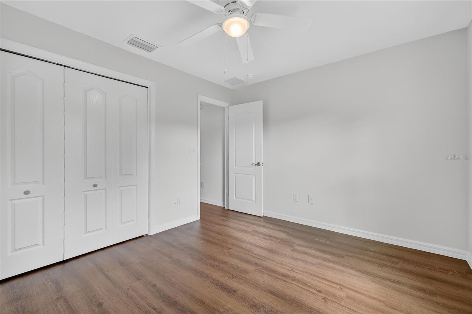 Image 19 of 24 For 1220 Padgett Circle