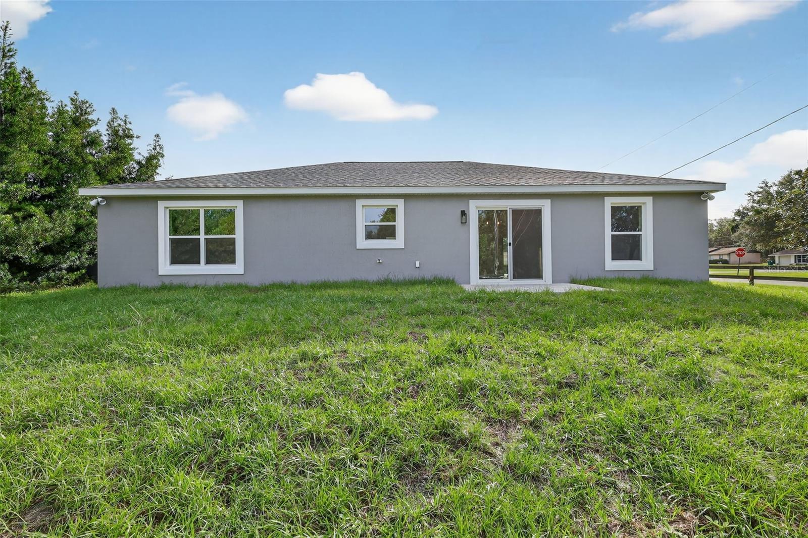 Image 3 of 24 For 1220 Padgett Circle