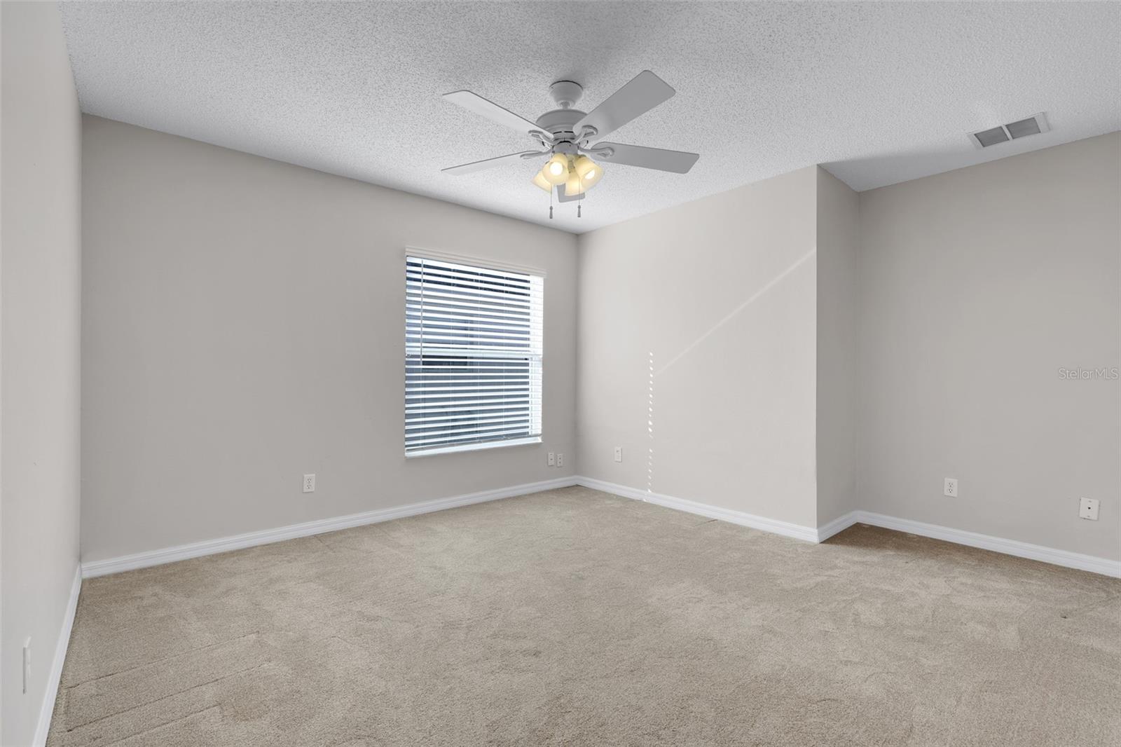 Image 31 of 42 For 1045 Bluegrass Drive