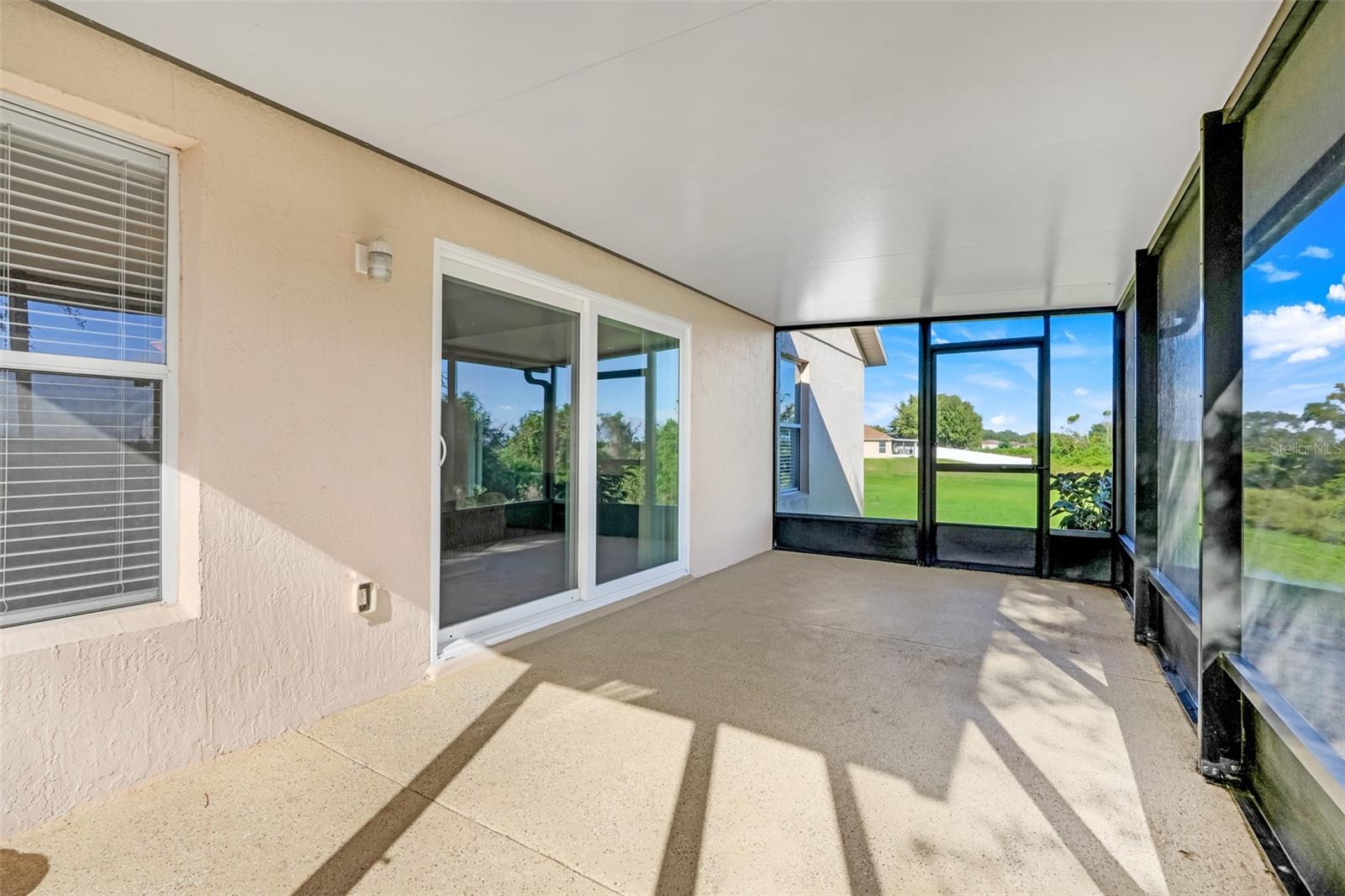 Image 36 of 42 For 1045 Bluegrass Drive